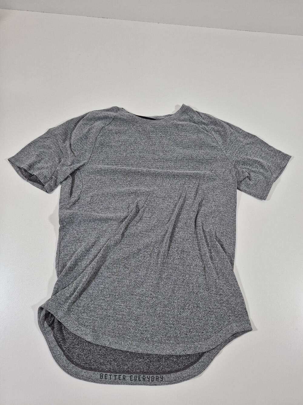 Lululemon Men's Large Gray Drysense Short Sleeve Shirt Training Tee